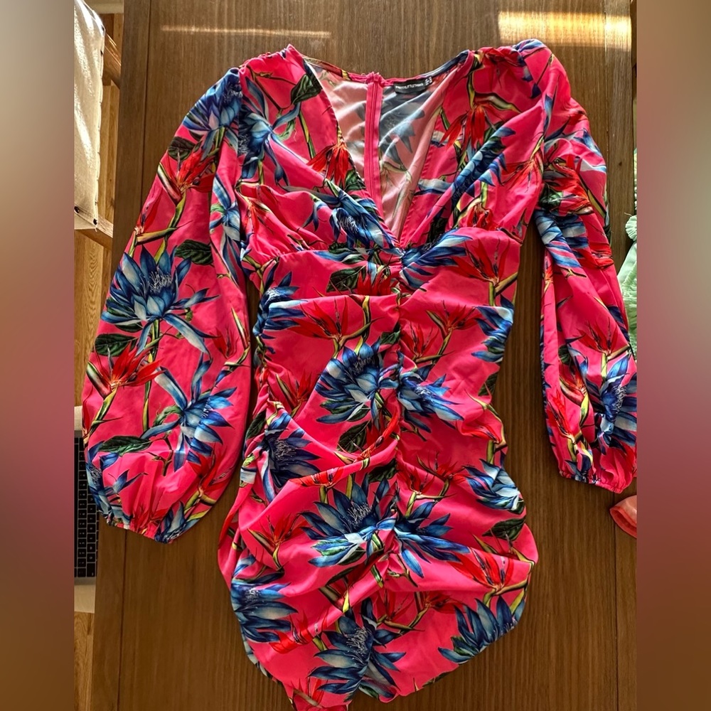 prettylittlething pink floral body tight dress size 10 US